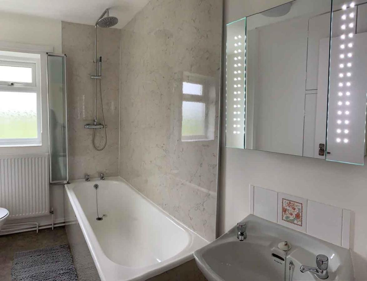 Glastonbury Glamping Wells Ngoại thất bức ảnh